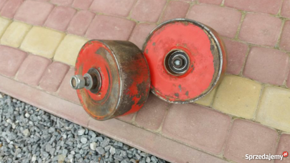 Sprzedam dwa koła podporowe do rozdrabniacza Kleczanów