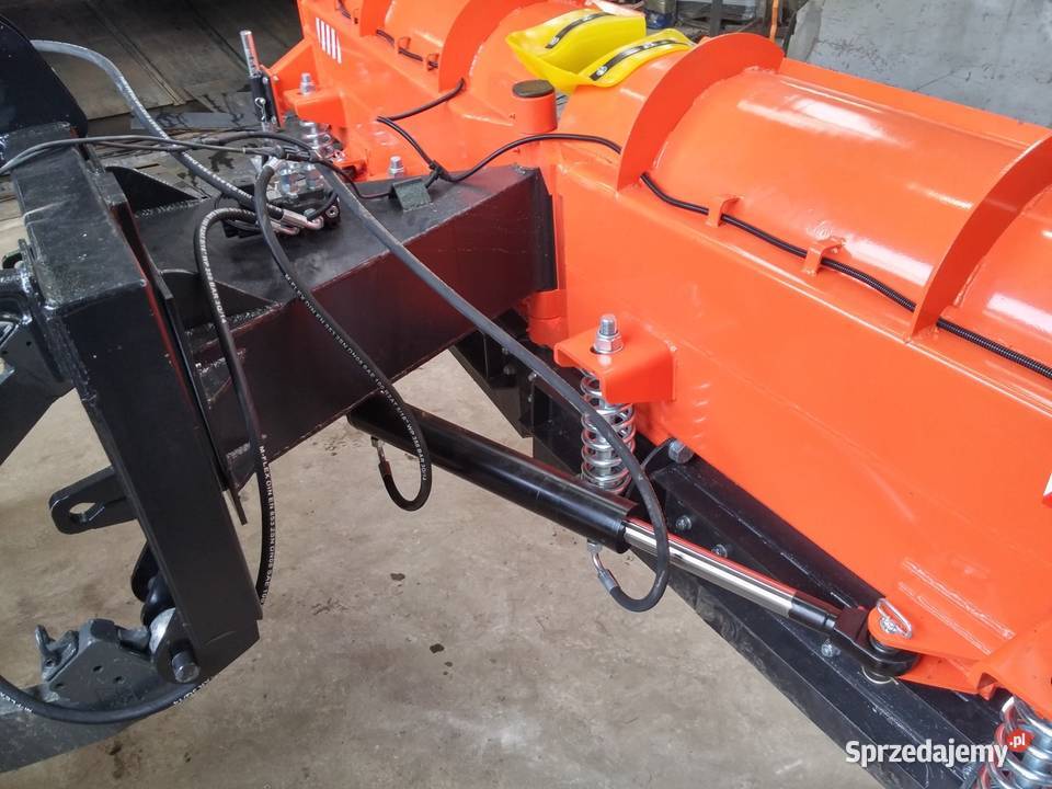 pług strzałkowy ŚNIEŻNY 2M1 2m model 1 Gorlice sprzedam