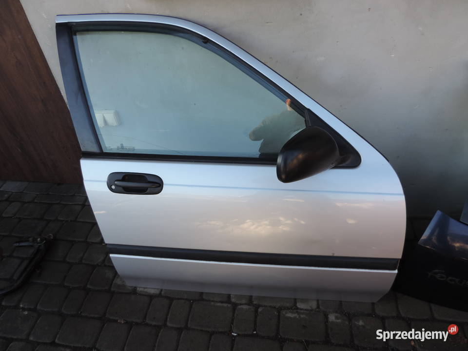 HONDA CIVIC 6 HB DRZWI PRAWE PRZEDNIE NH614M małopolskie Nowy Sącz