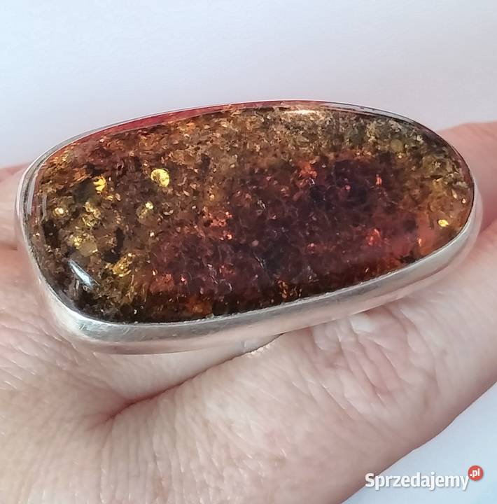 Duży pierścionek bursztyn bałtycki i srebro 925 łódzkie