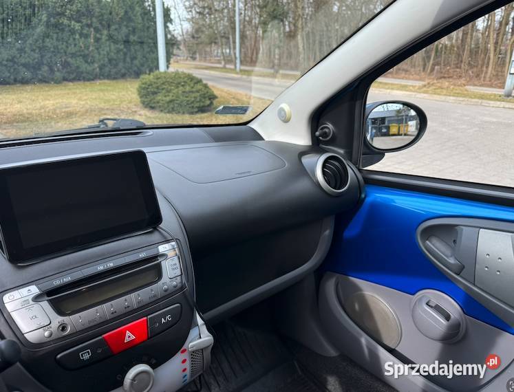 Toyota Aygo I 10 2011 niski przebieg klima łódzkie Łódź