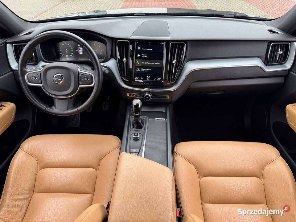 Volvo XC60 20d D3 150 2019r elegancki z diesel XC 60 Gnojnik