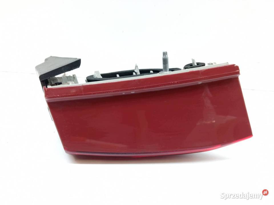 LAMPA TYŁ W KLAPĘ PRAWA SEDAN 52195071 Fiat Tipo