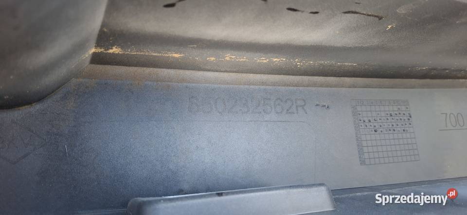 DACIA SANDERO III 3 ZDERZAK TYŁ TYLNY DOKŁADKA Bieleń