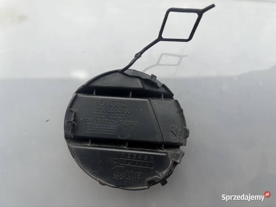TOYOTA YARIS ZAŚLEPKA HAKA ZDERZAKA 521270D520 Międzychód sprzedam