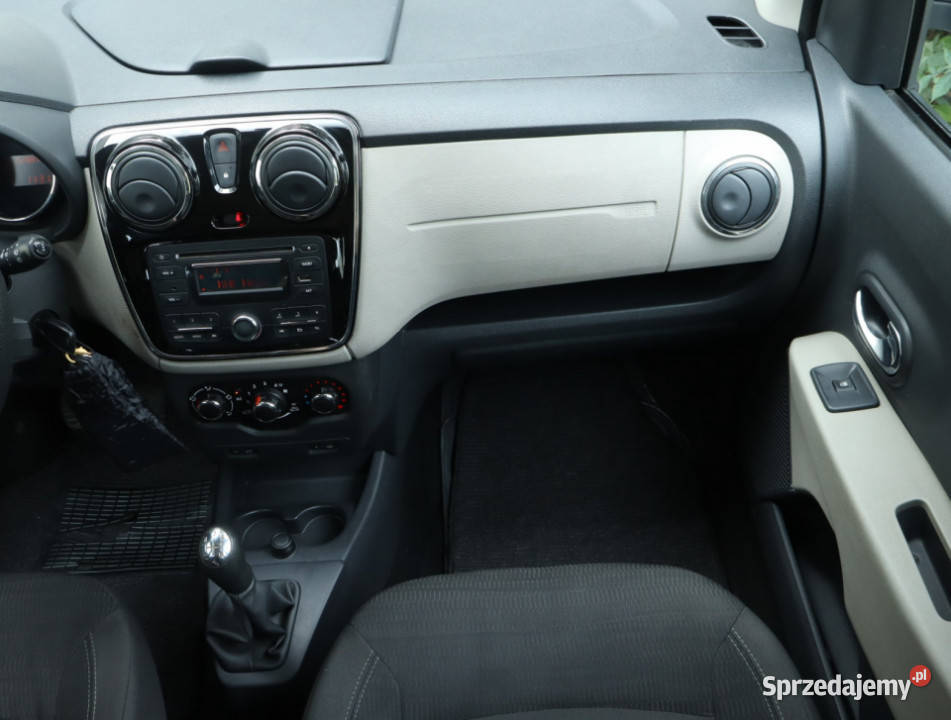 Dacia Lodgy 12 TCe gniazdo USB mazowieckie