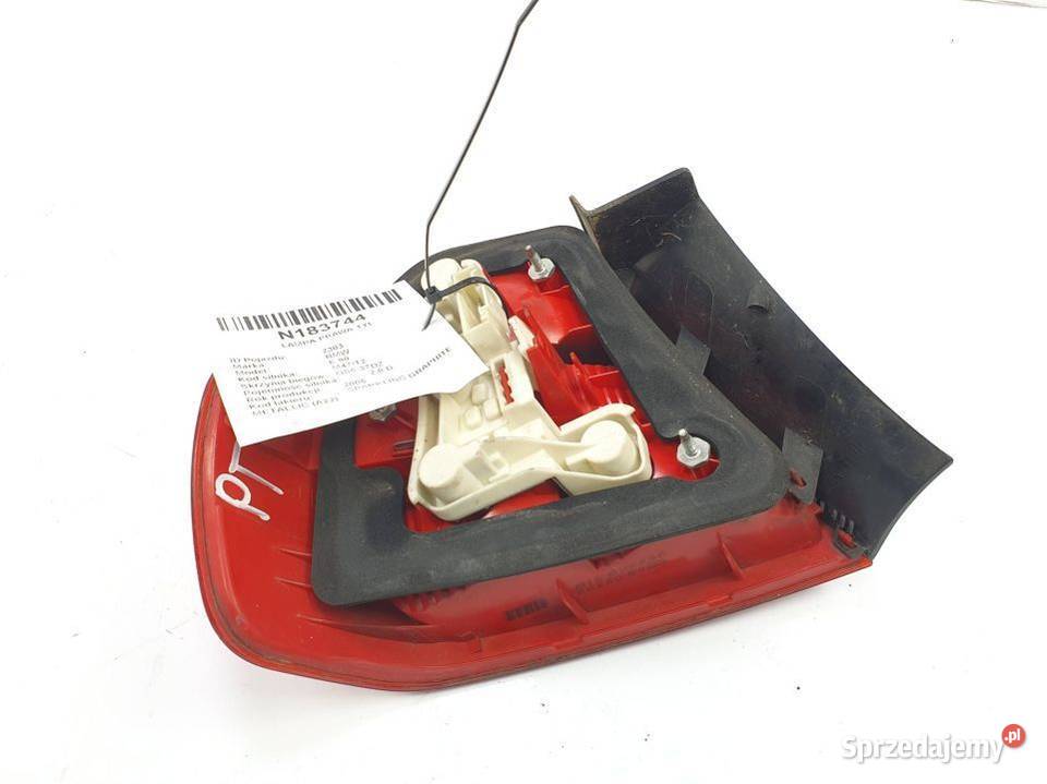 LAMPA PRAWA TYŁ BMW E 90 Lipno