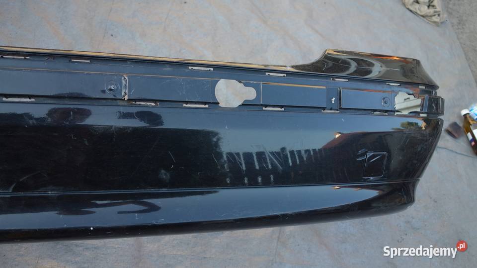 Mercedes C KLASA W203 SEDAN ZDERZAK TYLNY TYŁ