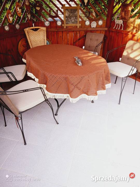 Stół i krzesła ogrodowe Twardogóra