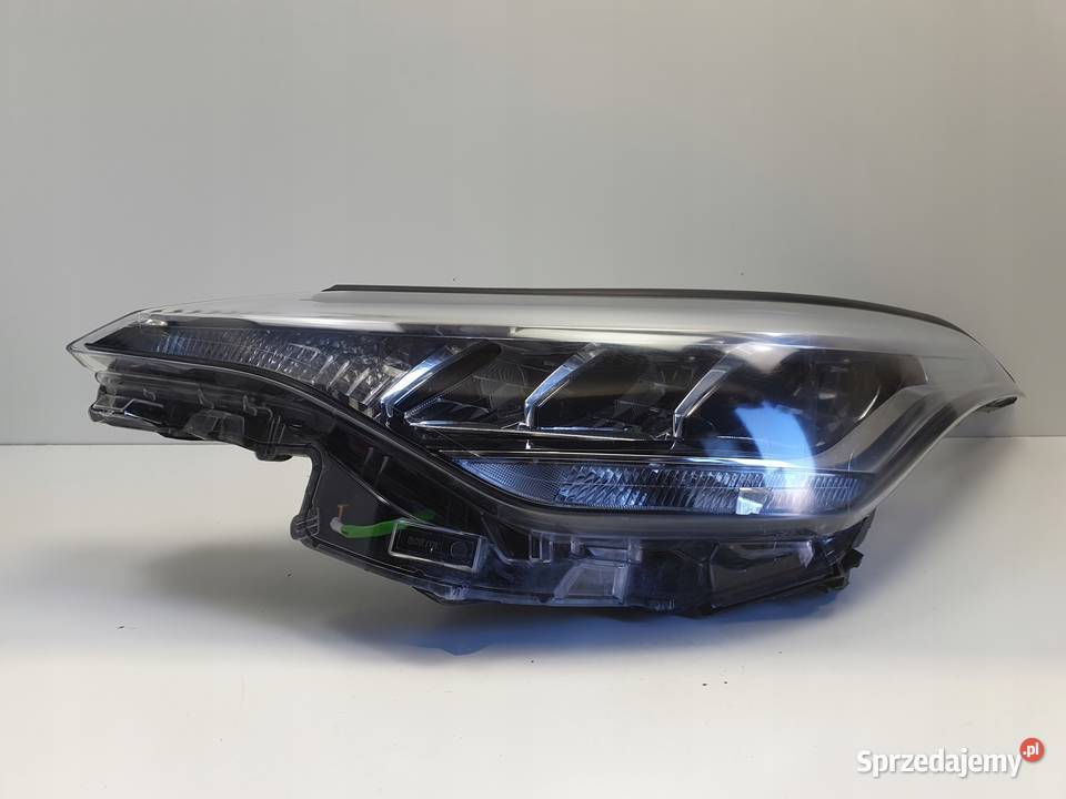 LAMPA LEWA Toyota CHR CHR LIFT PRZEDNIA lewy Chełm