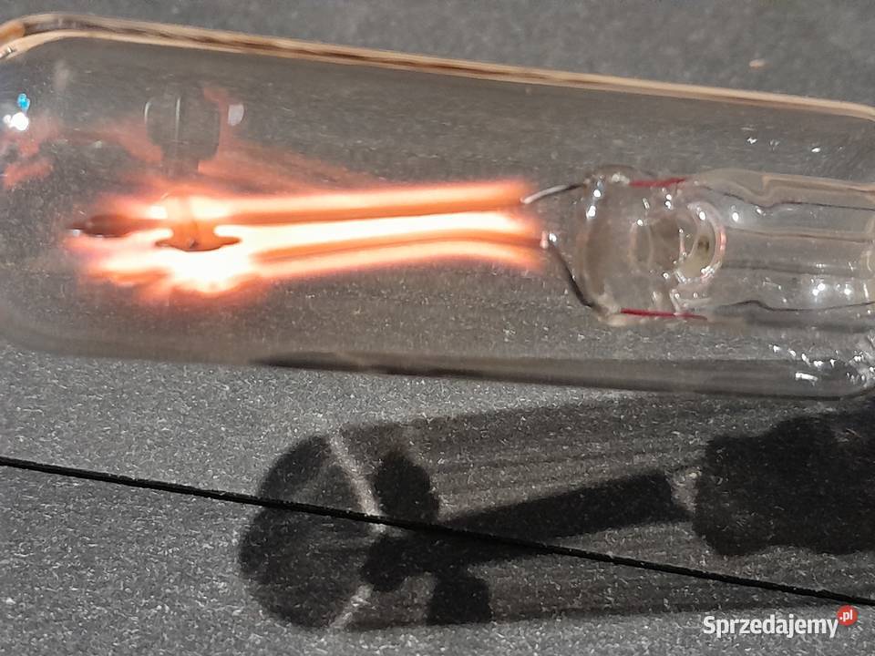 Stara ozdobna żarówka krzyż dewocjonalia zabytek śląskie Dąbrowa Górnicza