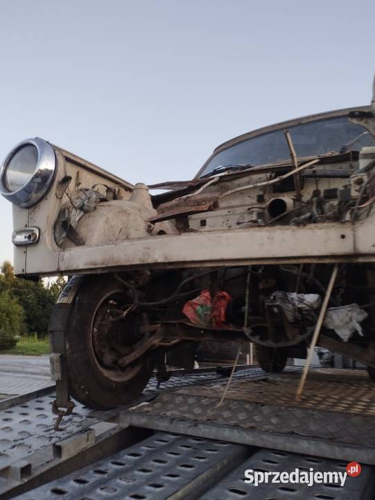 Trabant 601 kombi w całości na części zdrowa 2/3 Kraków sprzedam