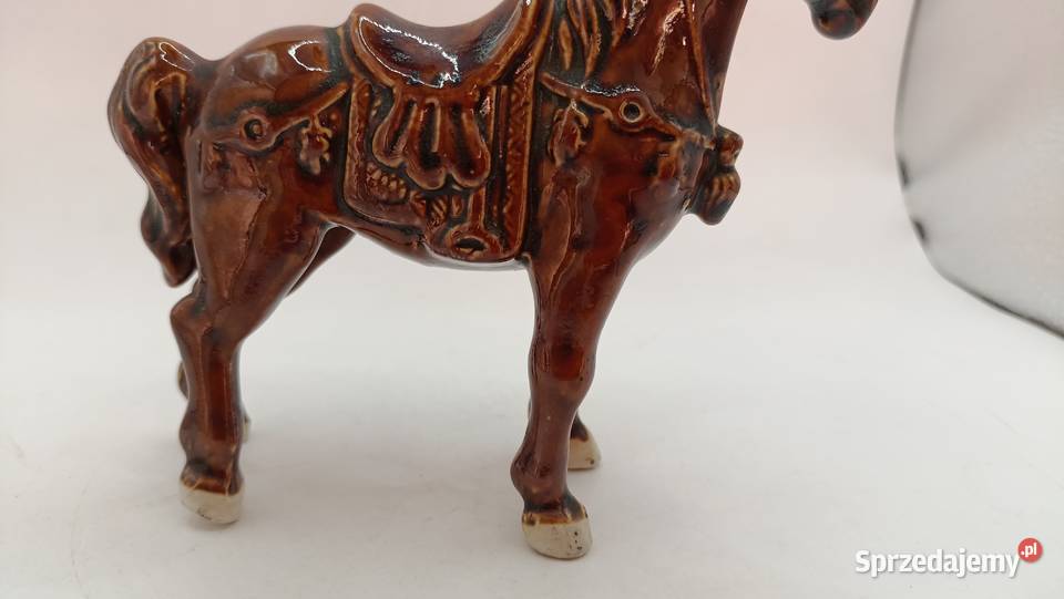 Figurka ceramiczna koń w stylu dynastii Tang