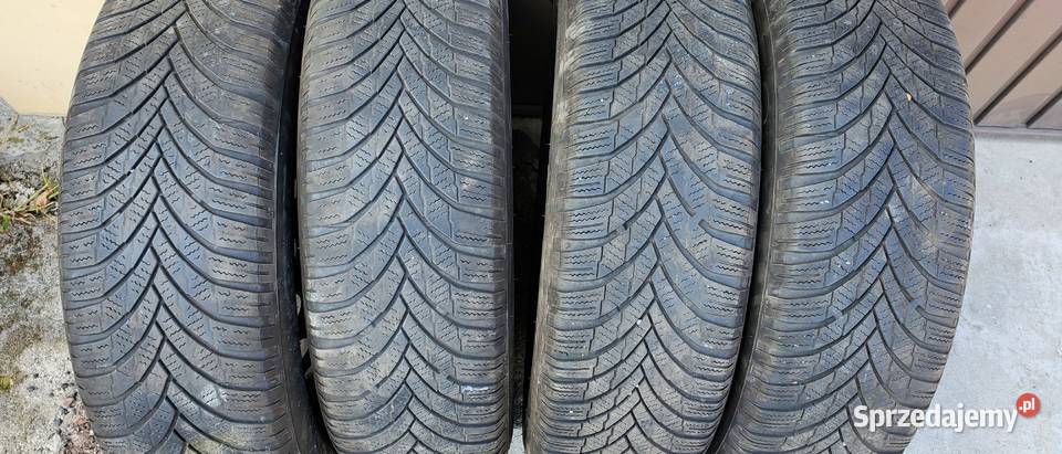 Opony zimowe Firestone Winterhawk 4 17565R15 84T Samochodowe Oława sprzedam