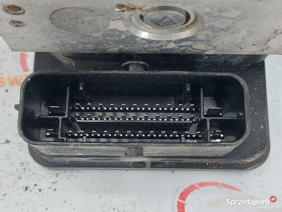 FORD FIESTA Mk7 VII LIFT 12B 14r pompa ABS