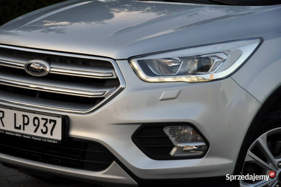 Ford Kuga 20TDCi150AWDLiftLedSkóryNaviGrzana 4/5