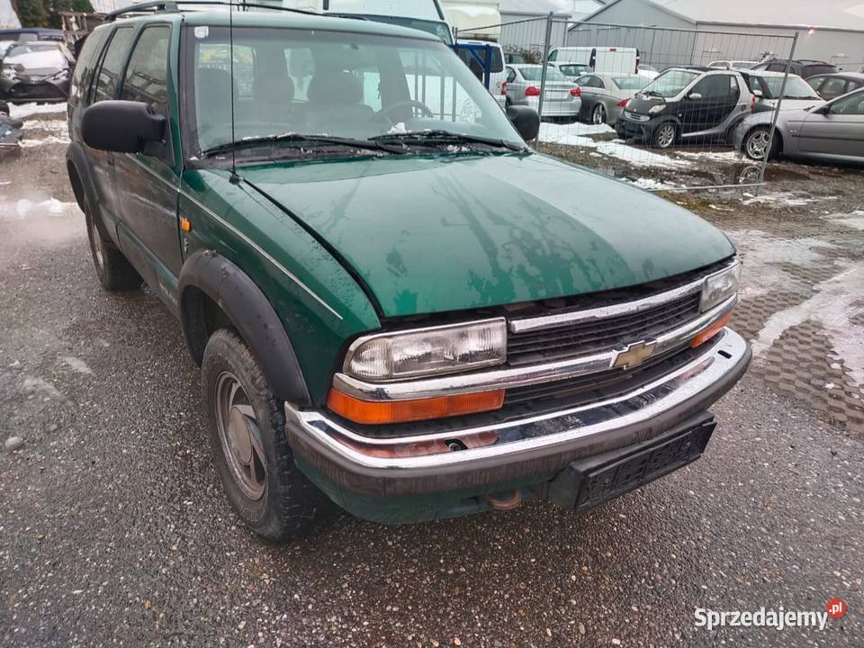 CHEVROLET BLAZER