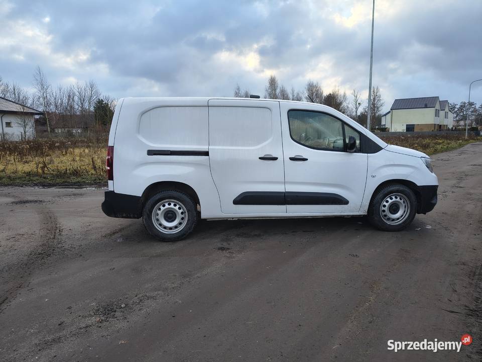 Opel Combo berlingo partner proace 2023 r 154893km Konin