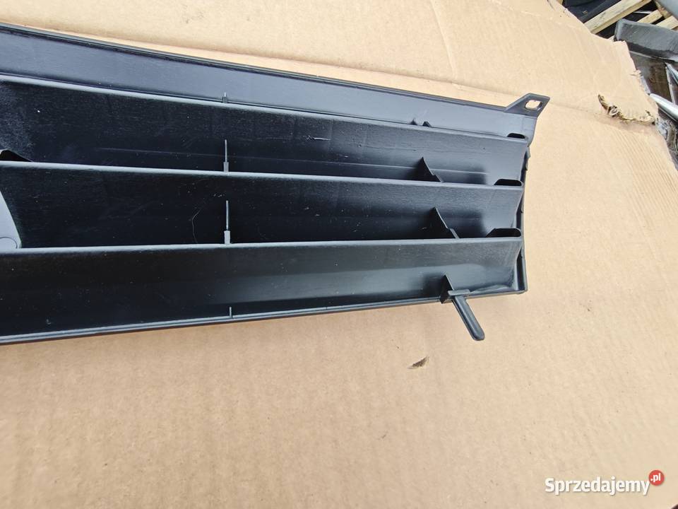 Polonez Caro grill Atu Kombi Truck minus