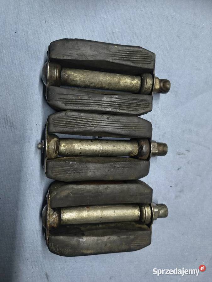 Pedały prawa strona komar sztywniak żak Romet Pozostałe Części i akcesoria motocyklowe