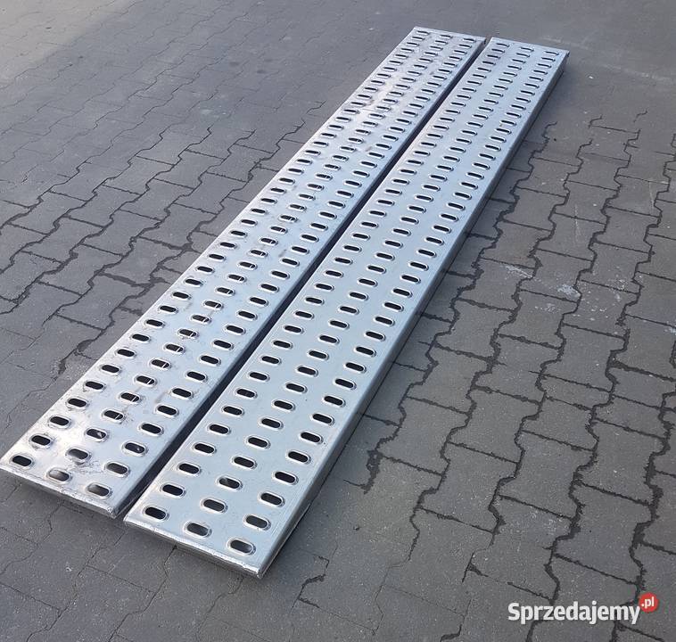 Najazdy podjazdy do lawet przyczep autolawet Żelechlinek