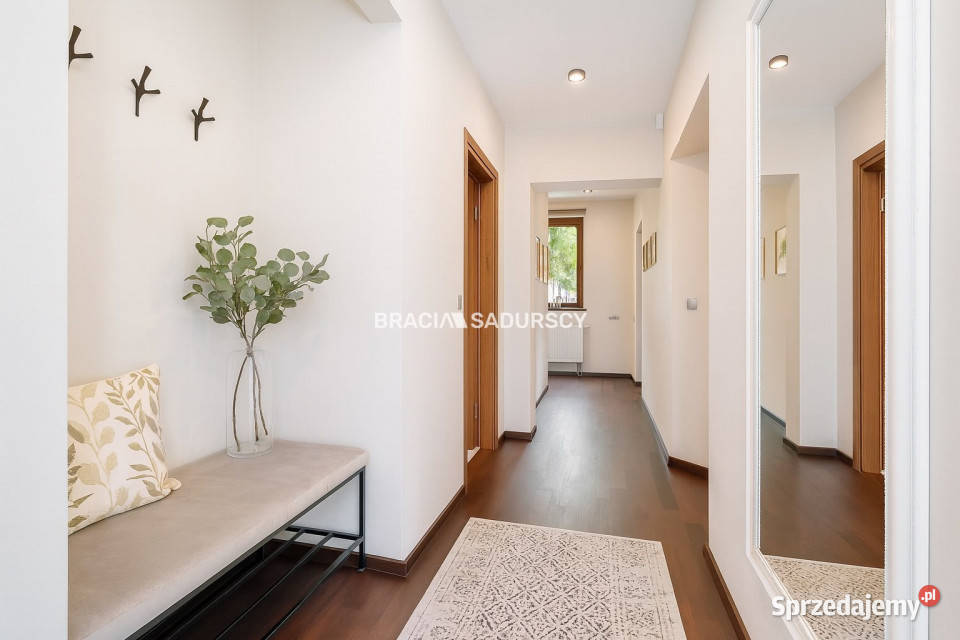 Mieszkanie sprzedam Kraków Krowoderska 72m2 3 72m2