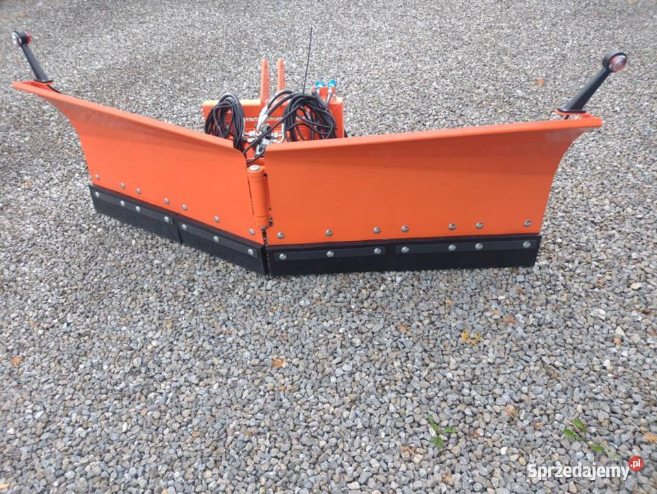 Pług do śniegu hydrauliczny strzałkowy Kielce