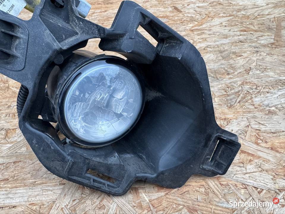 Koszyk uchwyt halogen prawy rh Toyota proace I 1 Sieraków