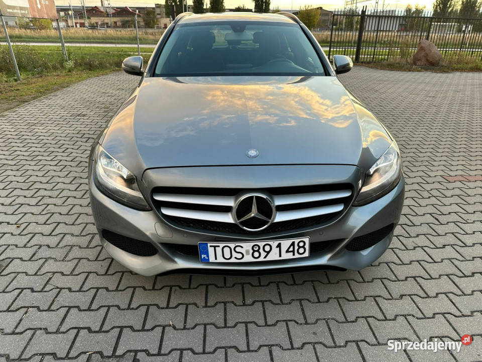 Mercedes C 200 C200d Nawigacja śwatła dzienne elektrycznie ustawiane fotele Ostrowiec Świętokrzyski