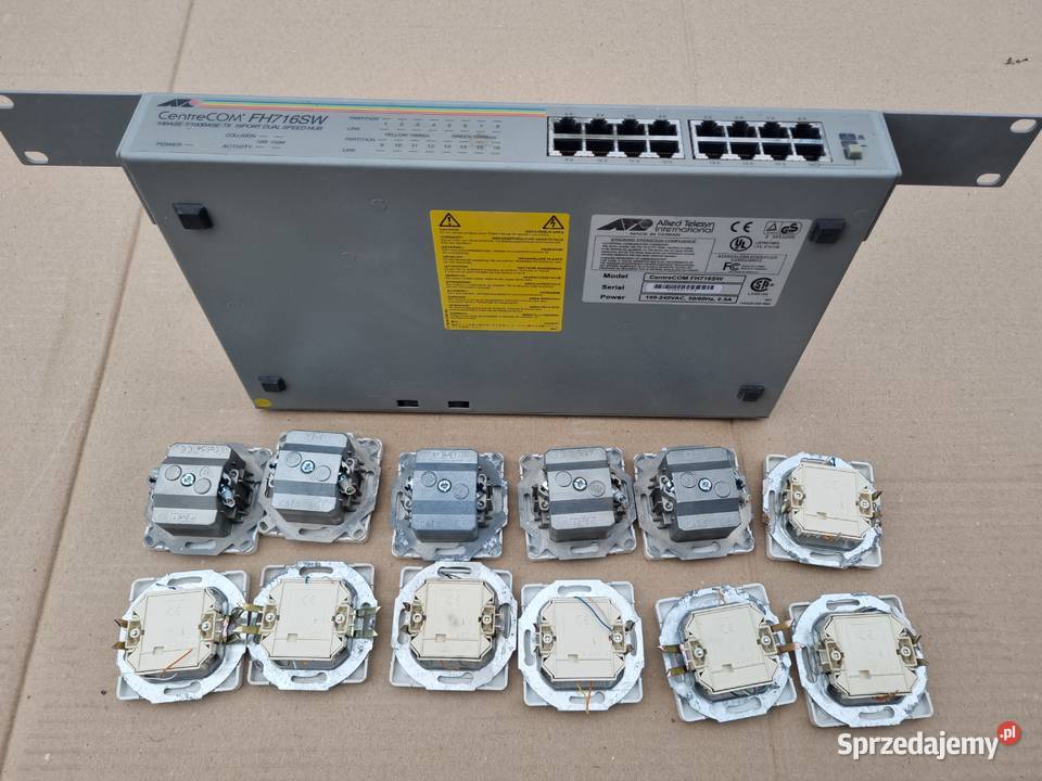 Hab Concentrator Switch 12 gniazda do sieci Wrocław