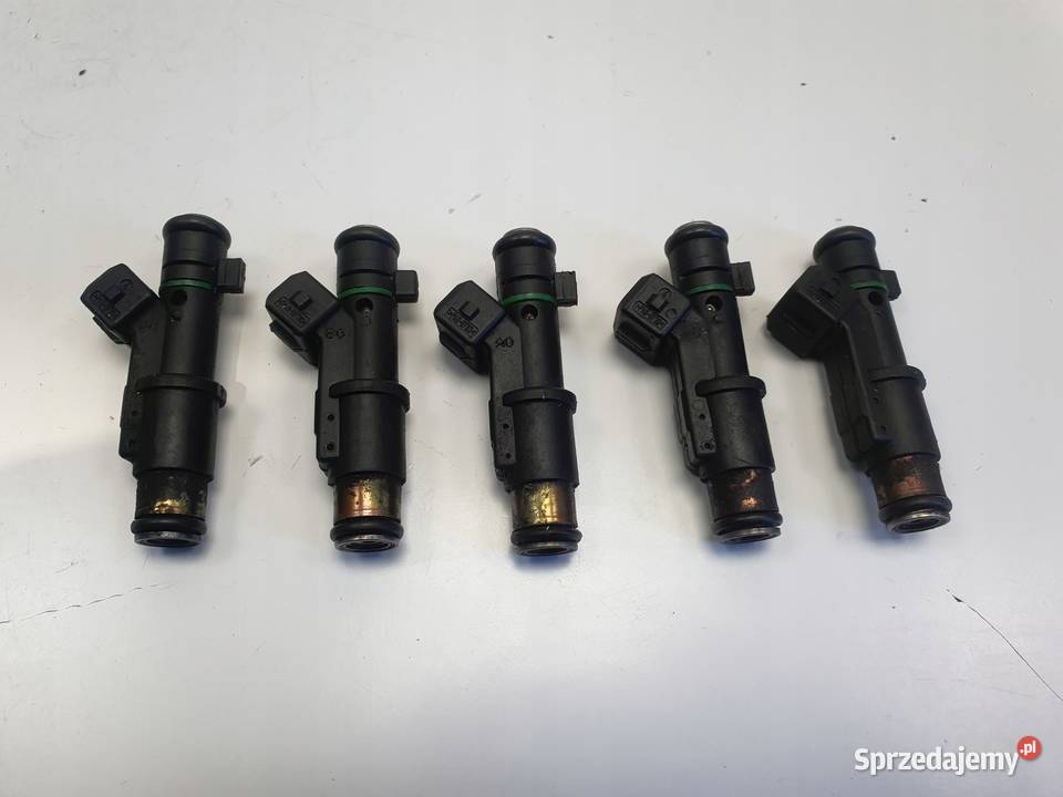 WTRYSKIWACZ Citroen C5 18 16V wtrysk 01F005A osobowe Chełm sprzedam