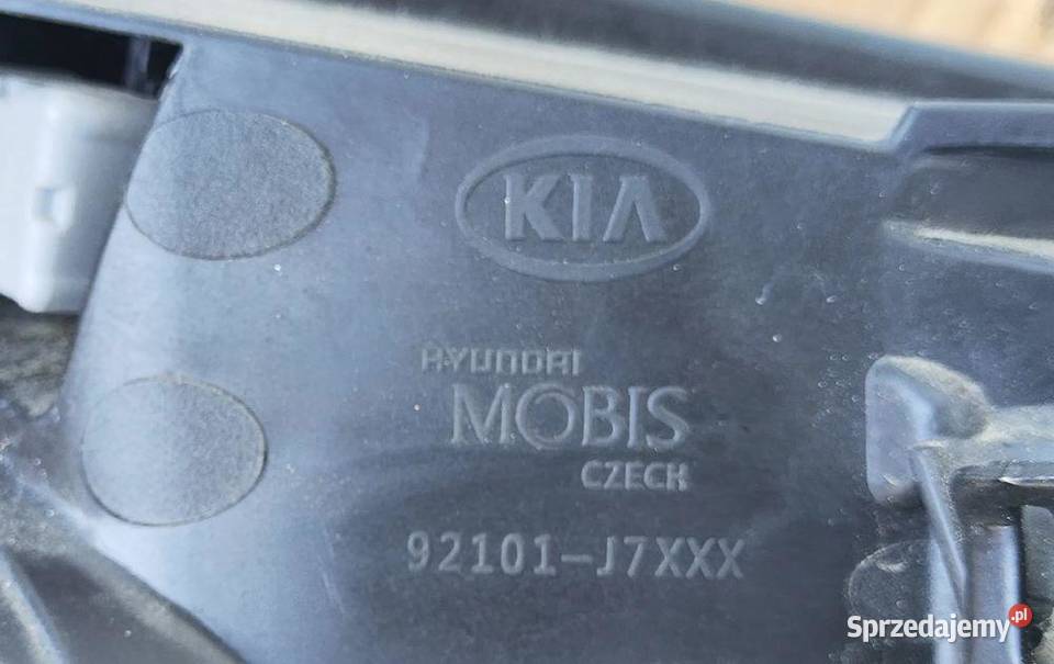 KIA CEED III 3 FULL LED LAMPA LEWA PRZÓD