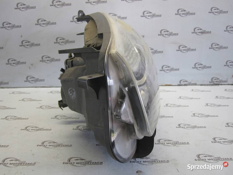 QASHQAI I J10 10r lampa lewa przód 26060BR01A Kielce sprzedam