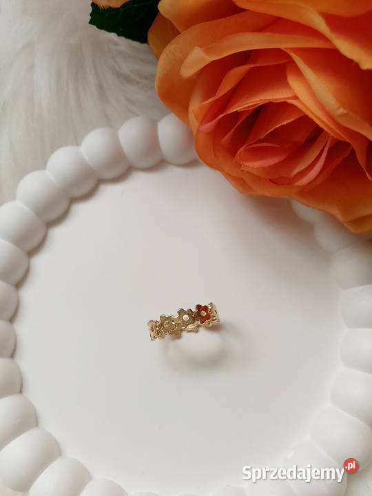 Pierścionek obrączka z kwiatuszkami Olkusz