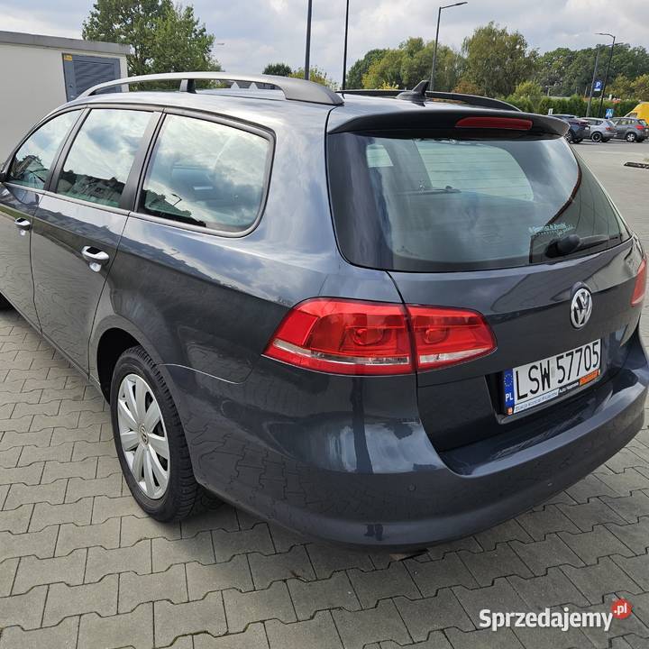 Volkswagen Passat 2011 149 16 disel Świdnik