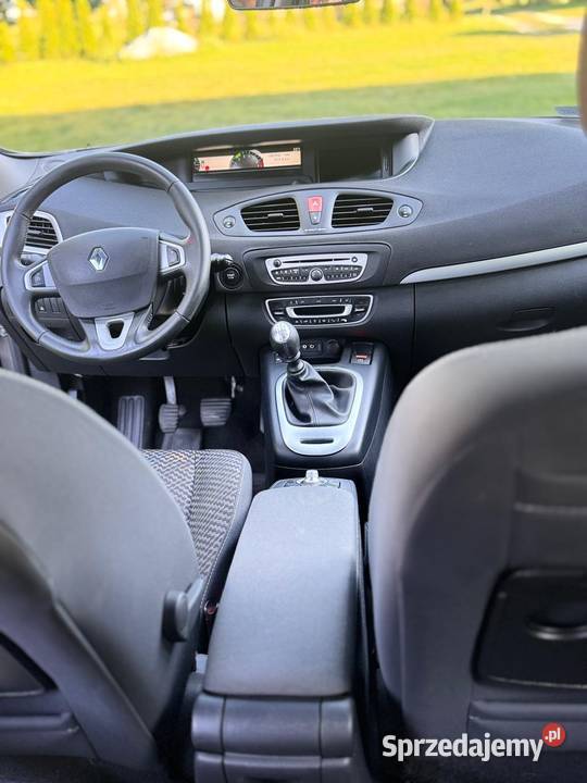 Sprzedam Renault Megane Scenic 2011 Rok produkcji 2011 Bychawa