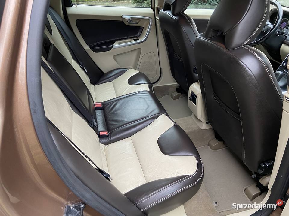 Volvo XC60 D5 24 205 4x4 Salon Polska automat Radom sprzedam