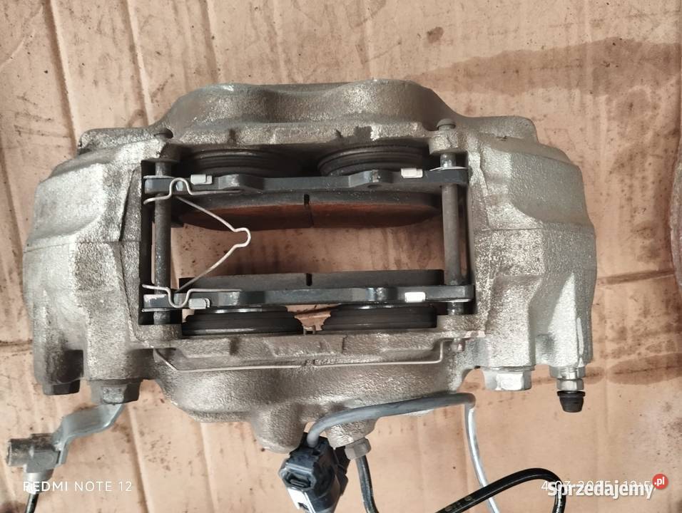 ZACISK HAMULCOWY STR P i L TOYOTA TACOMA TRD Mojusz