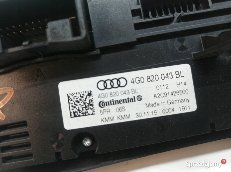 PANEL NAWIEWU 4G0820043BL Audi A7 I 20102018 4G Panele sterowania, przełączniki świętokrzyskie