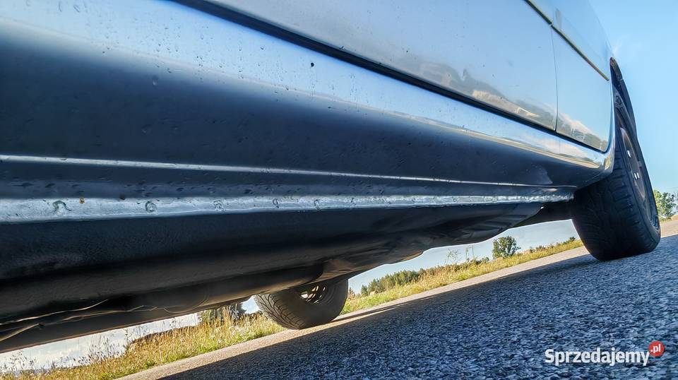 VOLVO V40 19D blacharce Samochody osobowe Gorzkowice