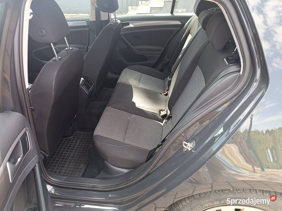 Volkswagen Golf VII 7 Hatchback 2017r 16D Salon Lublin