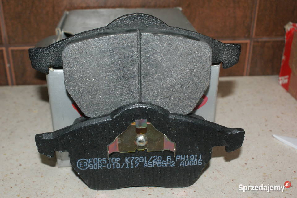 GDB1403 TRW KLOCKI HAMULC VW GOLF IV 9703 Z CZUJ Pozostałe