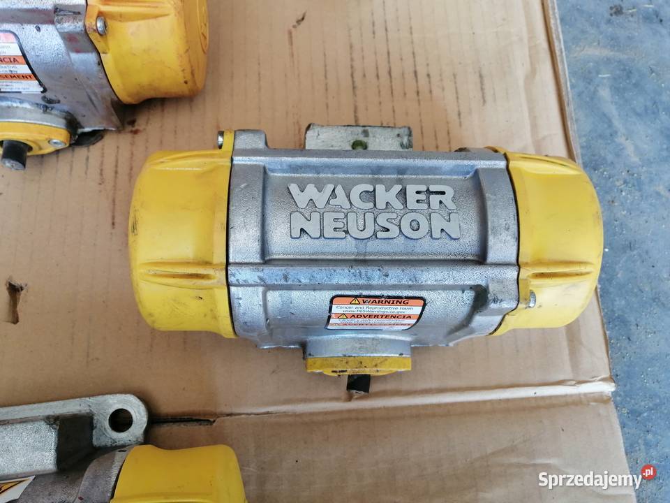 Wibratory zewnętrzne przyczepne Wacker AR266042 Cieszyn