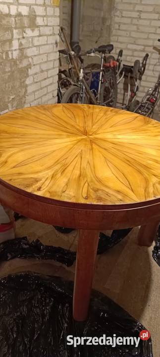 Piękny rozkładany stół mazowieckie Ząbki