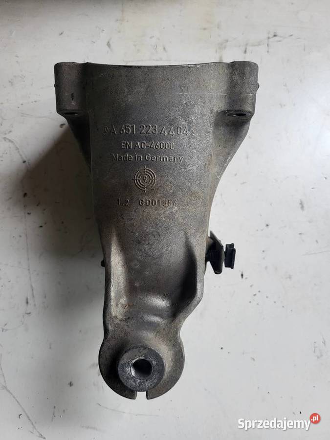 Łapa mocowanie silnika Mercedes A6512234404 Mielec sprzedam