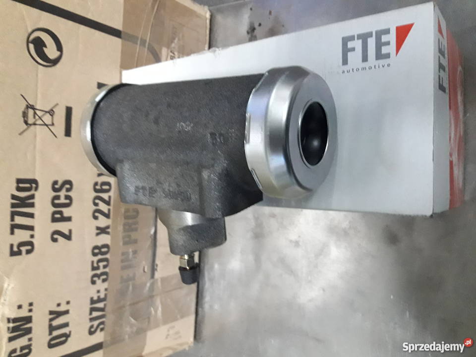 Cylinderek hamulcowy Mercedes 1013 1017 1213