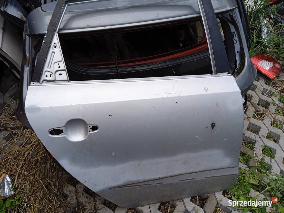 Drzwi Hyundai i30 prawy tył prawe tylne 2007 osobowe mazowieckie