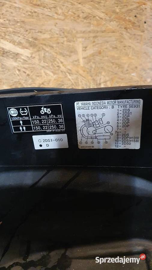 Yamaha Nmax 125 nadkole wypełnienie tył Grońsko sprzedam