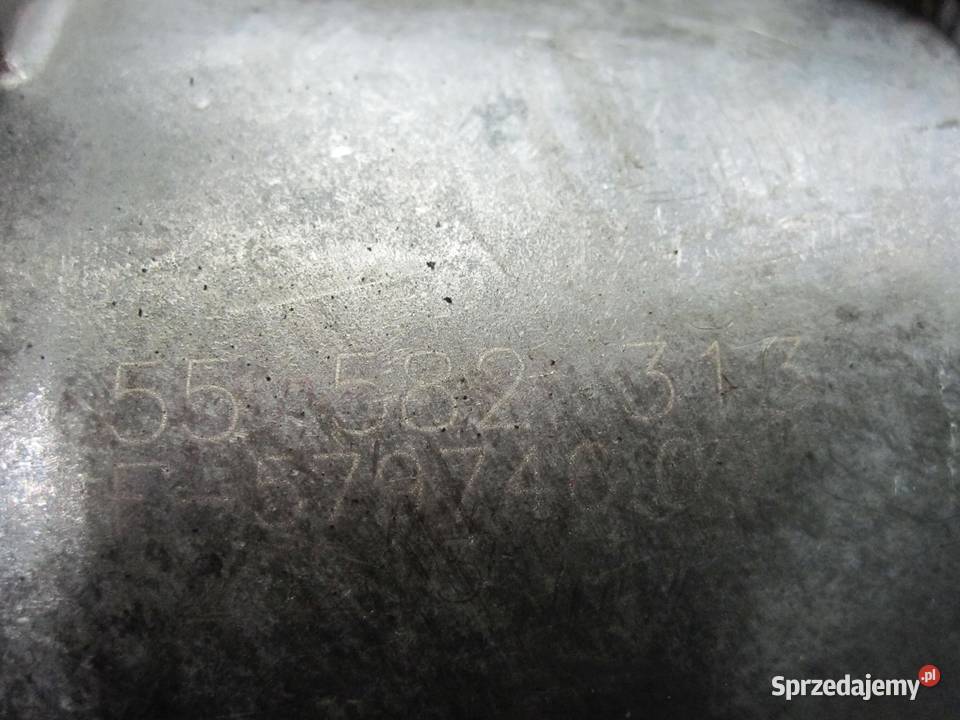 Insignia 20 CDTI 13r wybierak 55582313 osobowe Układ napędowy sprzedam