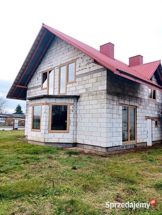 Dom jednorodzinny wolnostojący z użytkowym parterowy podkarpackie